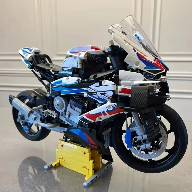 BMW M 1000 RR Technic | 1:5/1920PCS